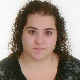 Laura Almaraz Photo 14