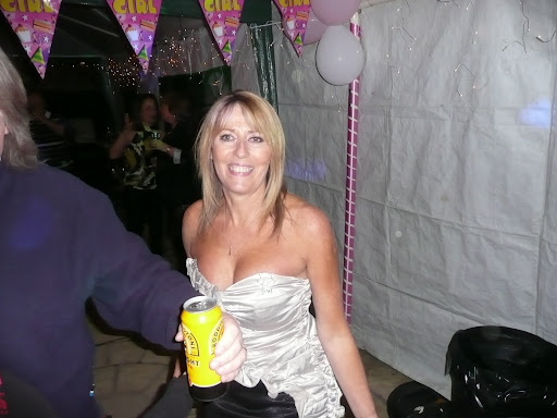 Tracey Parsons Photo 27