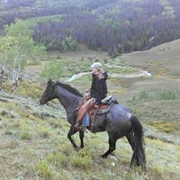 Cortney Schaefer Photo 5