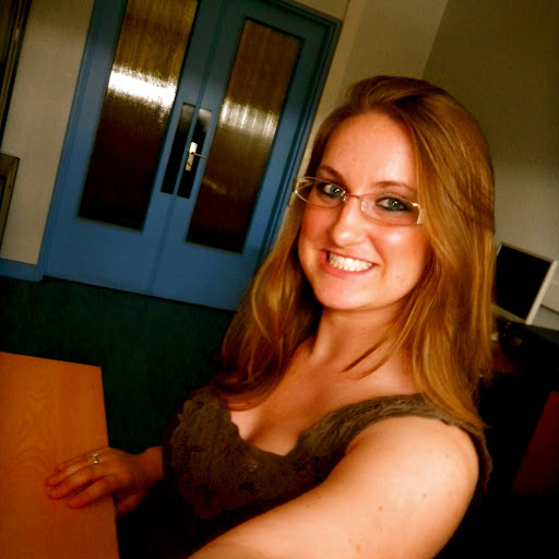 Amanda Webb Photo 28