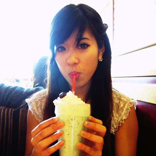 Chloe Luu Photo 2