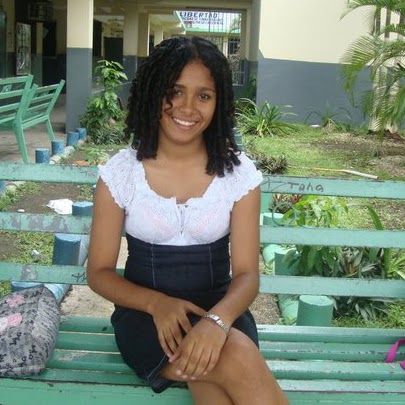 Ana Renteria Photo 34