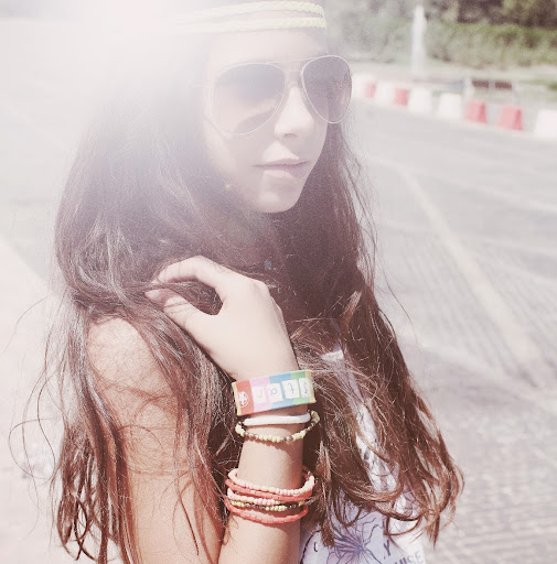 Elena Oprea Photo 17