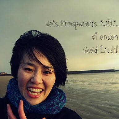 Joanne Zhou Photo 25