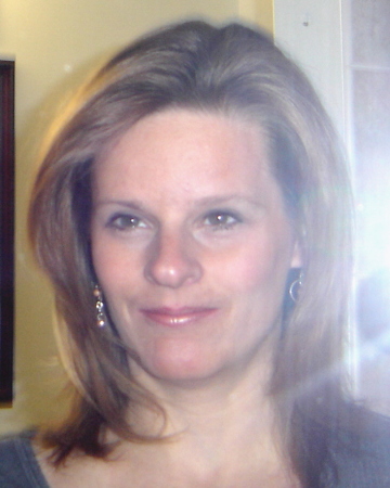 Jennifer Alberts Photo 23
