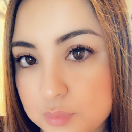 Alicia Salas Photo 21