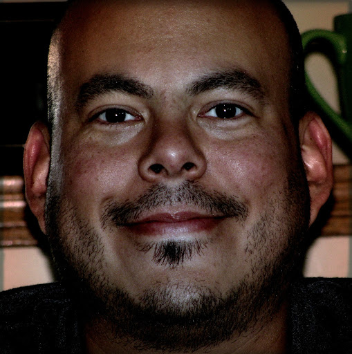 Christopher Robles Photo 40