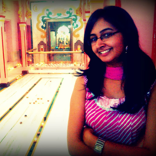 Mrunal Kulkarni Photo 13