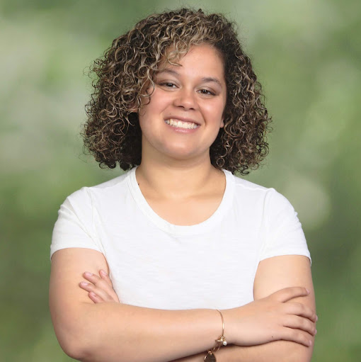 Leah Rodriguez Photo 31