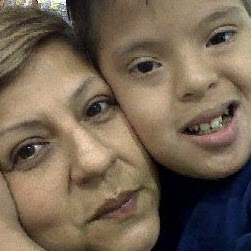 Maria Calderon Photo 21