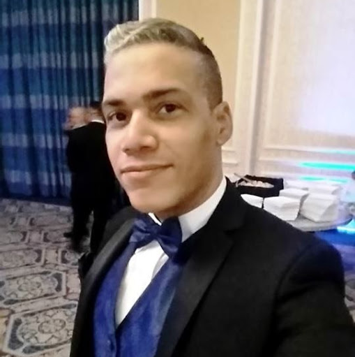 Manuel Corona Photo 21