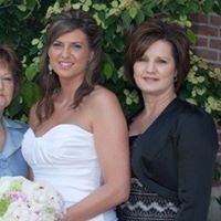 Karen Hurt Photo 19