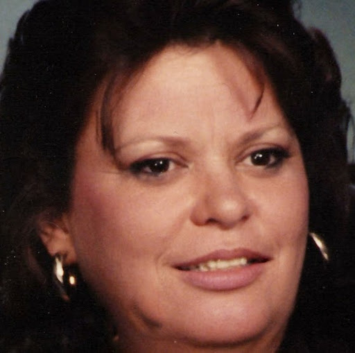 Helen Miranda Photo 20