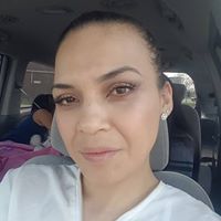 Gloria Quiroz Photo 35