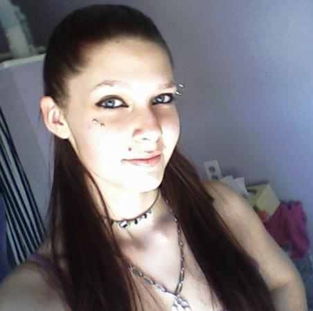 Billie Carter Photo 26