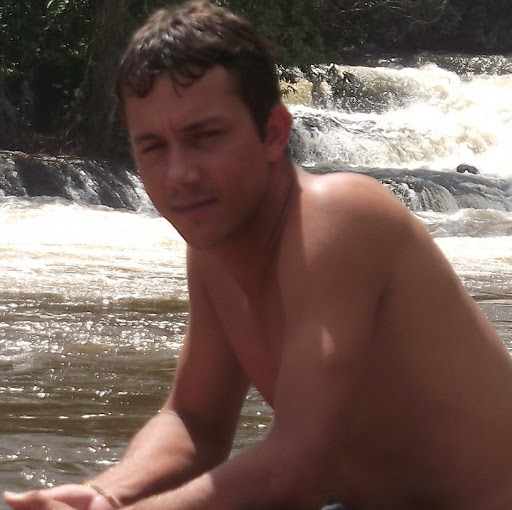 Rodrigo Gomes Photo 29