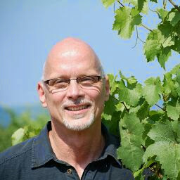 Robert Fawcett Photo 27