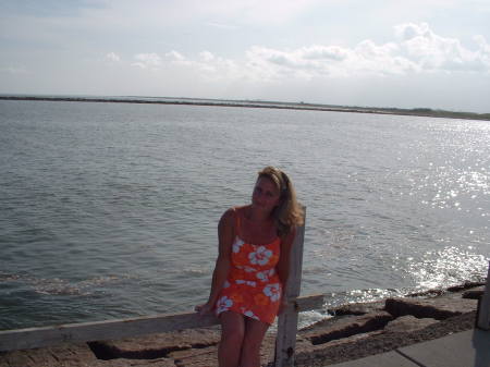 Angie Anderson Photo 19