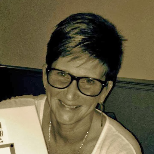 Melissa Webster Photo 22