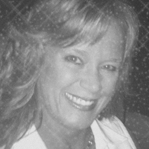 Shelley Cooper Photo 23
