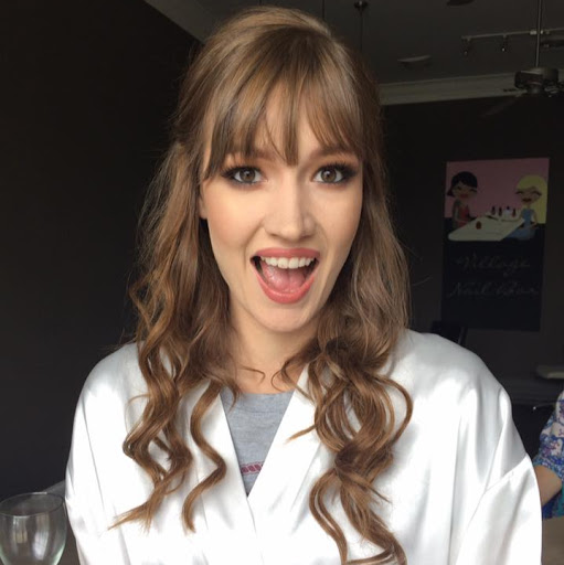 Laura Vose Photo 5