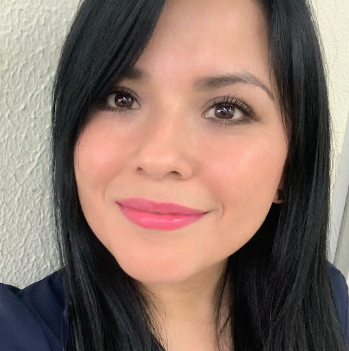 Adriana Cervantes Photo 28