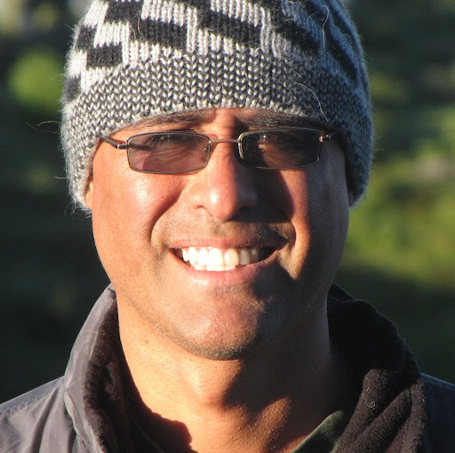 Moises Robles Photo 11