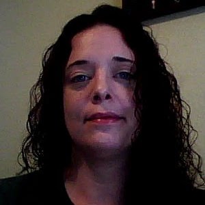 Elizabeth Walker Photo 53