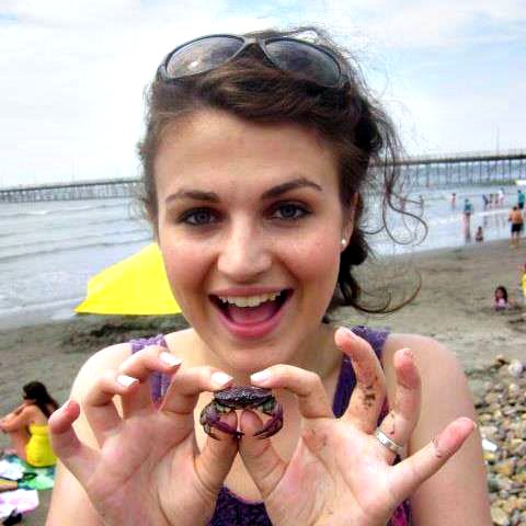 Hayley Hamilton Photo 18