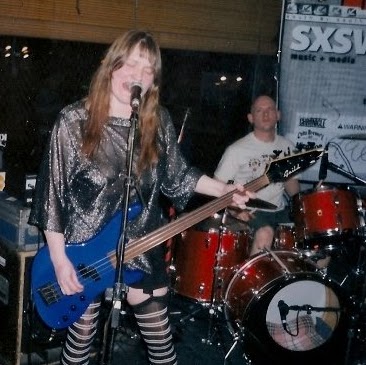 Kelly Bell Photo 26