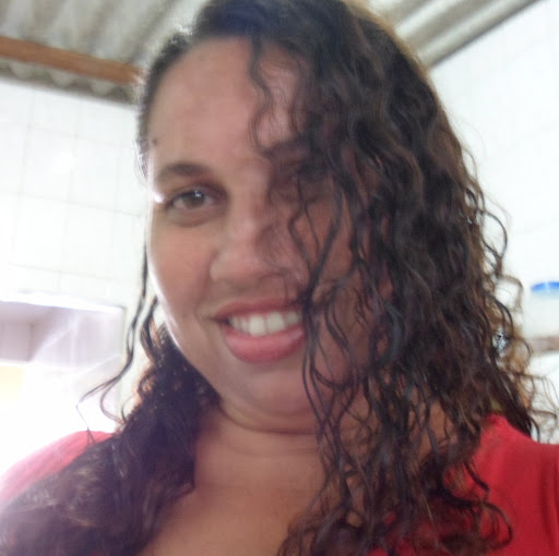 Renata Diniz Photo 28