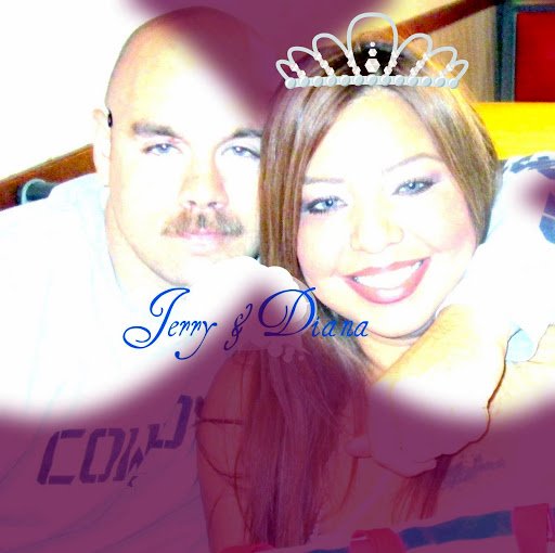 Diana Gonzalez Photo 22