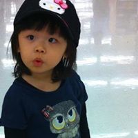 April Xie Photo 12