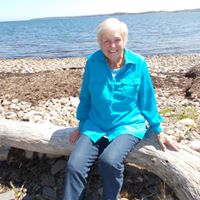 Denise Carnes Photo 27