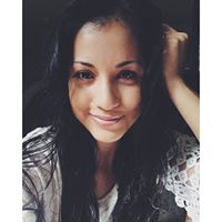 Angela Perez Photo 34