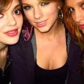Taylor Swan Photo 27
