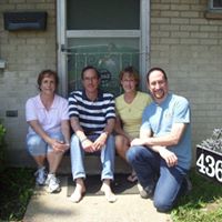 Linda Brooks Photo 38