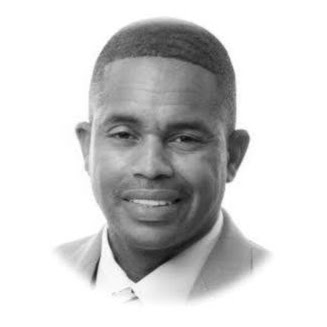 Eugene Banks Photo 39