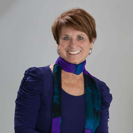 Janet Wiseman Photo 22