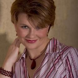Stephanie Buller Photo 17