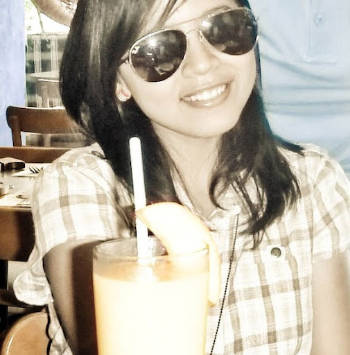 Lynn Castillo Photo 25