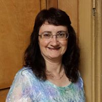 Julie Hileman Photo 7