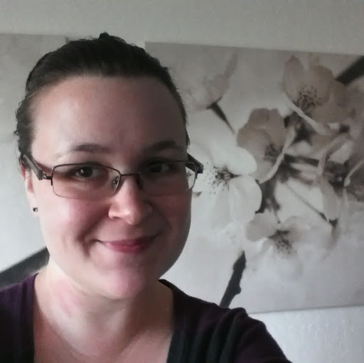 Jennifer Hill Photo 31