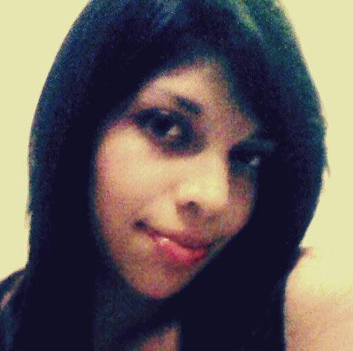 Miriam Lerma Photo 15