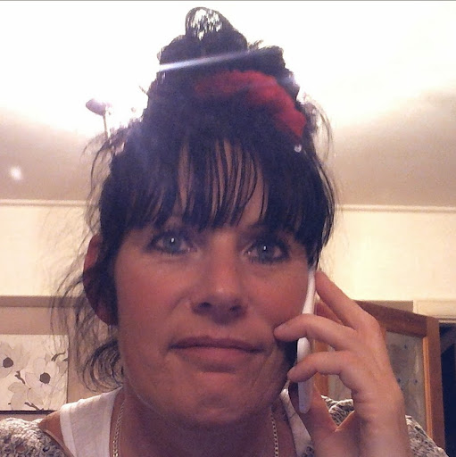 Julie Fraser Photo 21
