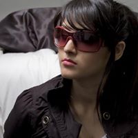 Simrat Kaur Photo 34