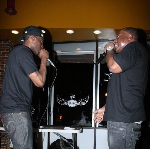 Ramon Lowe Photo 6