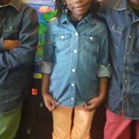 Taneisha Harris Photo 7