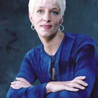 Jennifer Layne Photo 38