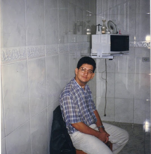 Marcos Coimbra Photo 10
